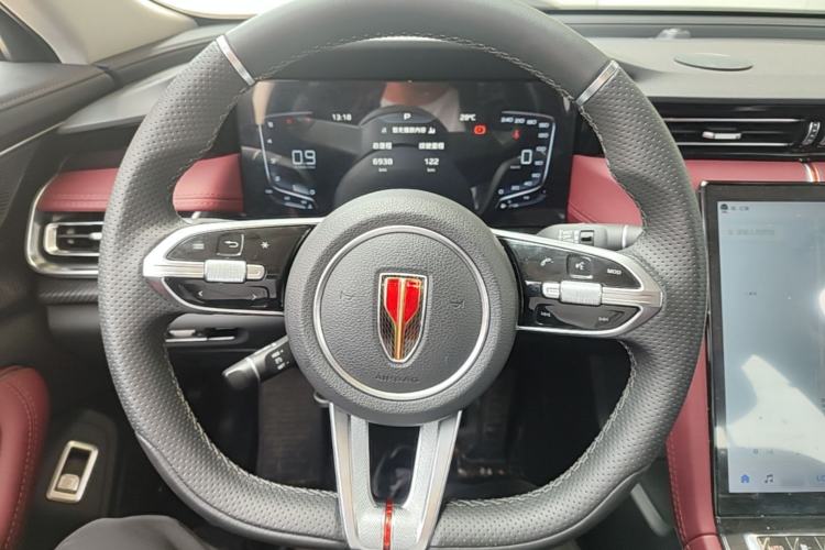 Used Hongqi H5 2025 Model 1.5T DCT Xuan Ying 2 Million Units Commemorative Edition Steering Wheel