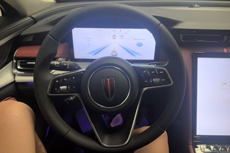 Used Hongqi H5 2025 2.0T Automatic Flag Edition – 500 000 Units Commemorative Version Steering Wheel