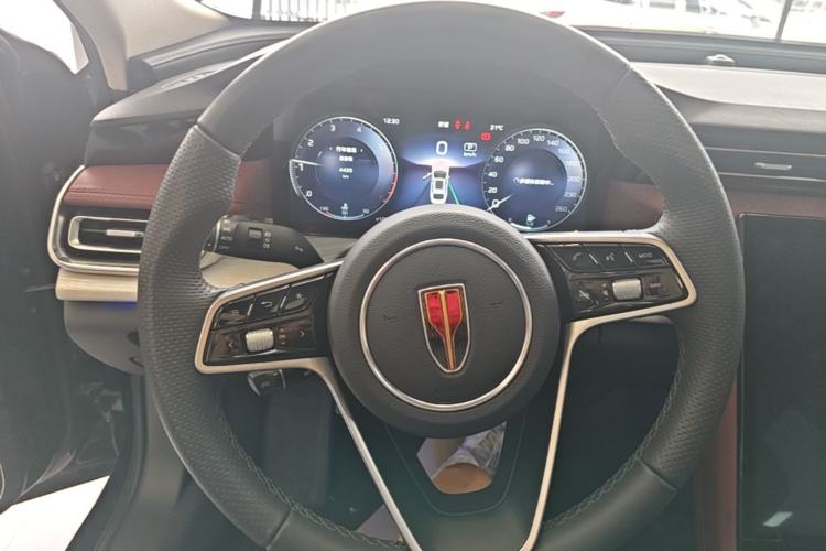 Used Hongqi H5 2025 2.0T Automatic Flag Edition – 500 000 Units Commemorative Version Steering Wheel