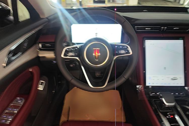 Used Hongqi H5 2025 2.0T Automatic Flag Edition – 500 000 Units Commemorative Version Steering Wheel