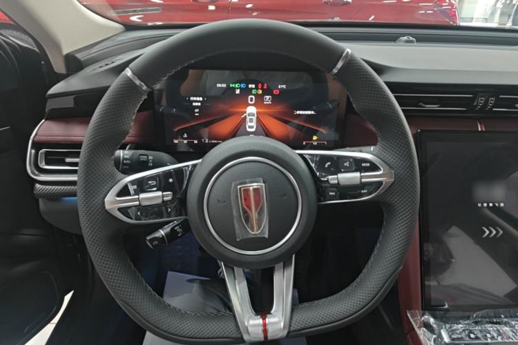 Used Hongqi H5 2025 Model 2.0T Automatic Xuan Ying 2 Million Units Commemorative Edition Steering Wheel
