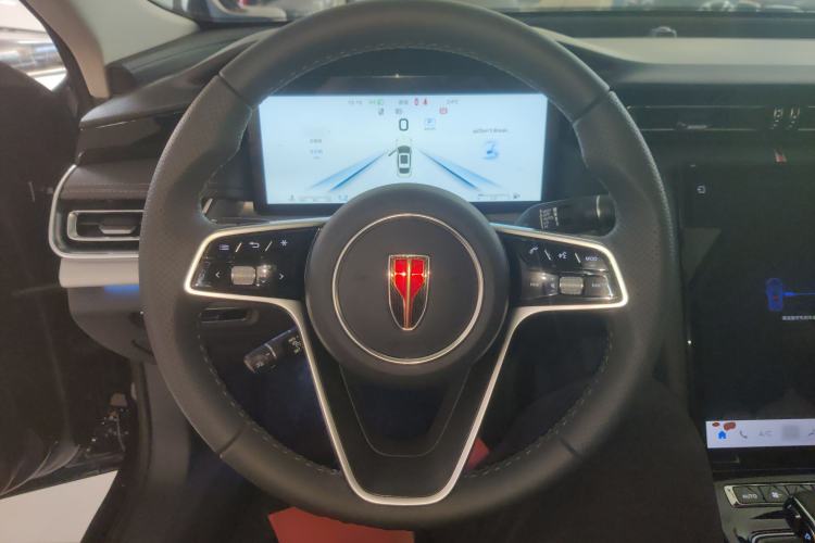 Used Hongqi H5 2025 2.0T Automatic Flag Edition – 500 000 Units Commemorative Version Steering Wheel