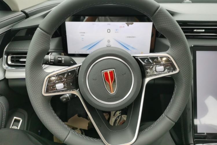 Used Hongqi H5 2025 2.0T Automatic Flag Edition – 500 000 Units Commemorative Version Steering Wheel