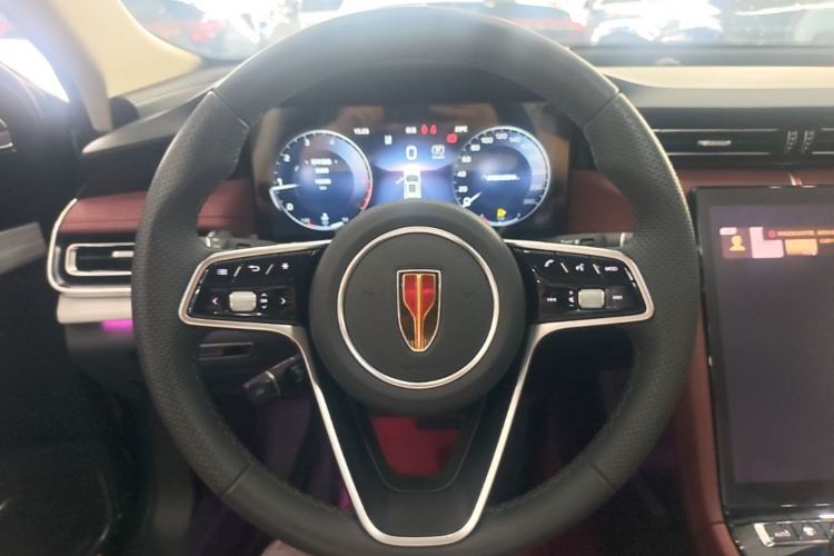 Used Hongqi H5 2025 2.0T Automatic Flag Edition – 500 000 Units Commemorative Version Steering Wheel