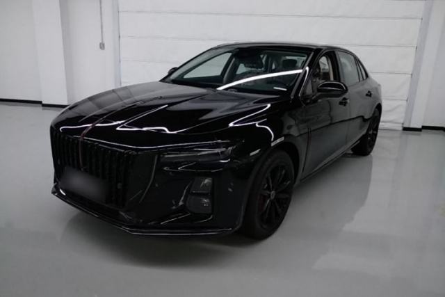 Used Hongqi H5 2025 Model 2.0T Automatic Xuan Ying 2 Million Units Commemorative Edition