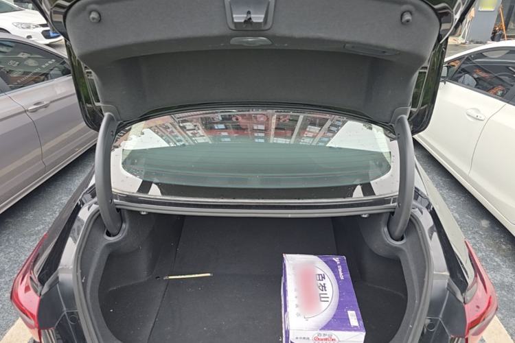 Used Hongqi H5 2025 1.5T DCT Xuan Ying Edition Trunk