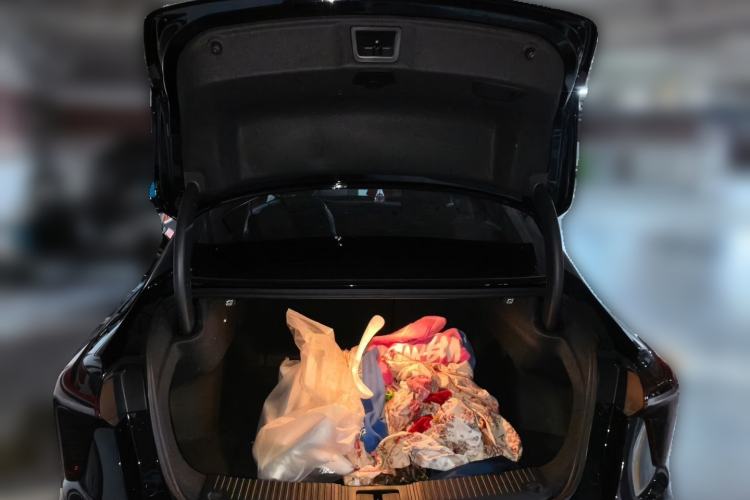 Used Hongqi H5 2025 1.5T DCT Xuan Ying Edition Trunk