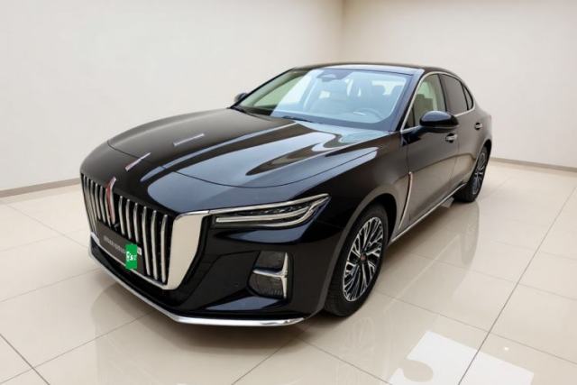 Used Hongqi H5 2025 2.0T Automatic Flag Edition – 500 000 Units Commemorative Version