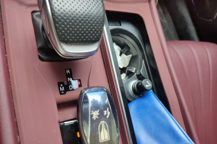 Used Hongqi H5 2025 1.5T DCT Qiyun 500 000th Unit Commemorative Edition Vehicle Key