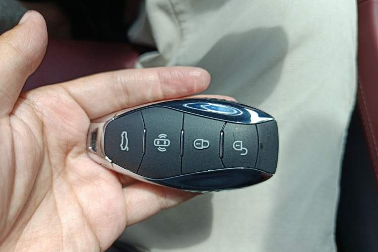 Used Hongqi H5 2025 1.5T DCT Qiyun 500 000th Unit Commemorative Edition Vehicle Key