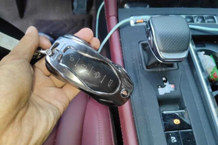 Used Hongqi H5 2025 1.5T DCT Qiyun 500 000th Unit Commemorative Edition Vehicle Key