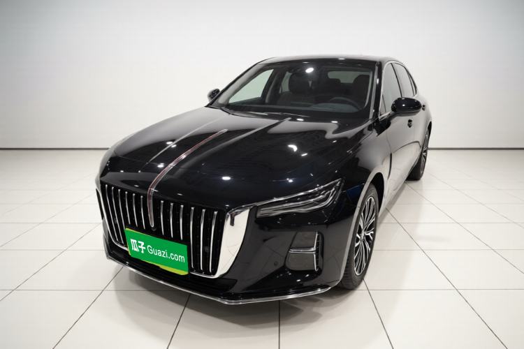 Hongqi H5 2025 2.0T Automatic Flag Edition – 500 000 Units Commemorative Version