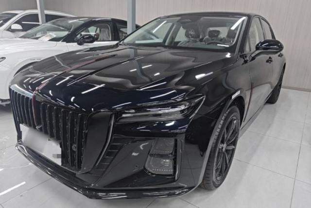 Used Hongqi H5 2025 Model 2.0T Automatic Xuan Ying 2 Million Units Commemorative Edition