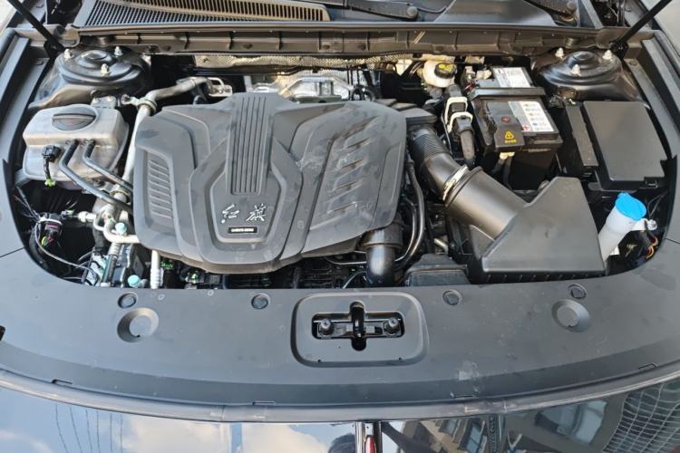Used Hongqi H5 2025 1.5T DCT Xuan Ying Edition Engine Bay