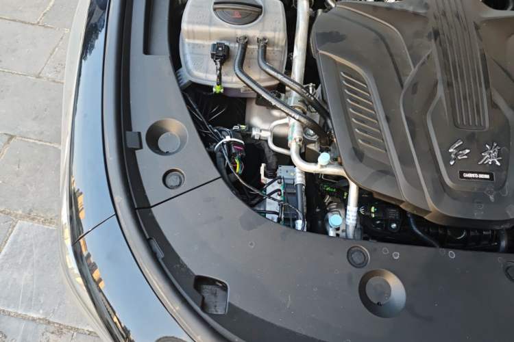 Used Hongqi H5 2025 1.5T DCT Xuan Ying Edition Engine Bay Right