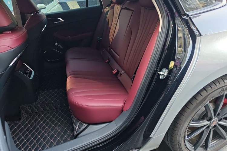 Used Hongqi H5 2025 1.5T DCT Xuan Ying Edition Left Rear Seat