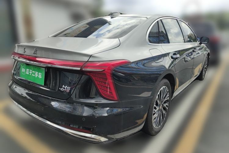 Used Hongqi H5 2025 2.0T Automatic Flag Edition – 500 000 Units Commemorative Version Rear Right 45 Deg