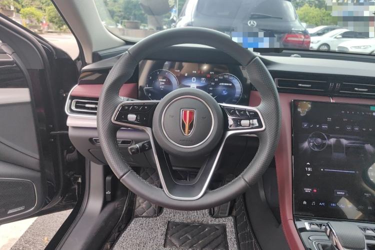 Used Hongqi H5 2025 2.0T Automatic Flag Edition – 500 000 Units Commemorative Version Steering Wheel