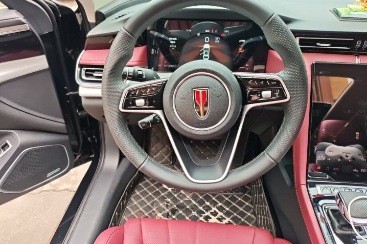 Used Hongqi H5 2025 2.0T Automatic Flag Edition – 500 000 Units Commemorative Version Steering Wheel