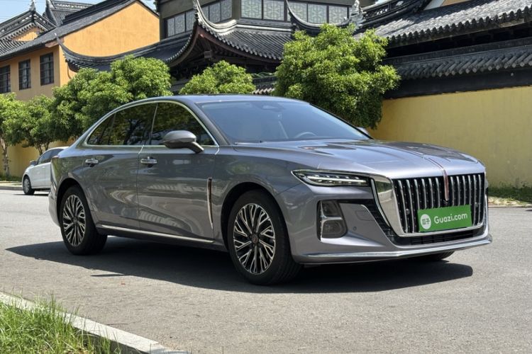 Used Hongqi H5 2025 2.0T Automatic Flag Edition – 500 000 Units Commemorative Version Exterior 2