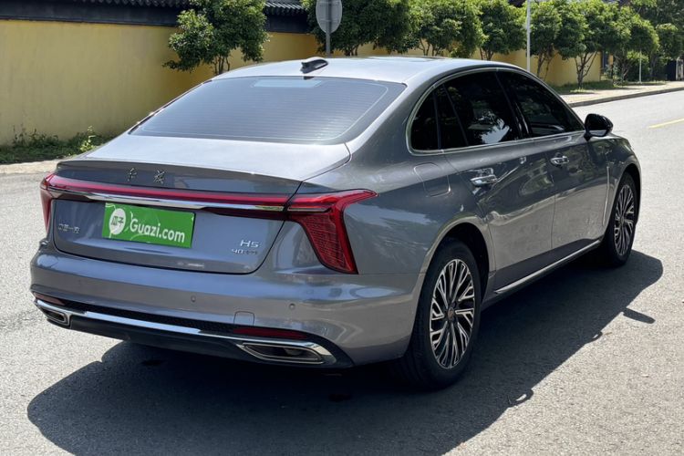 Used Hongqi H5 2025 2.0T Automatic Flag Edition – 500 000 Units Commemorative Version Exterior 7