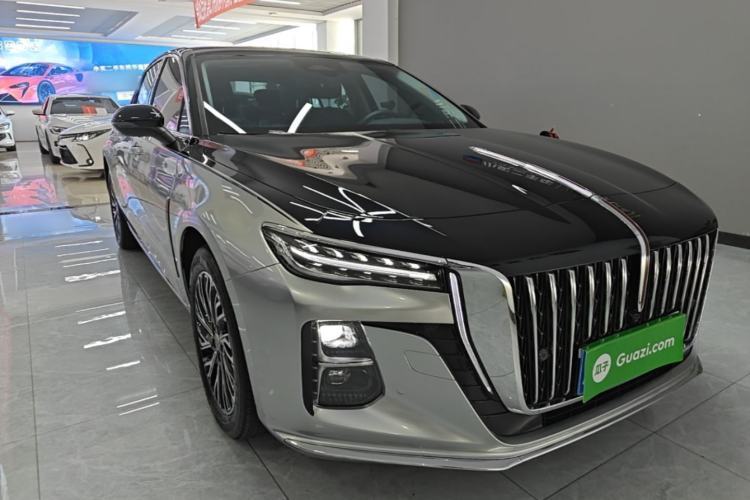 Used Hongqi H5 2025 2.0T Automatic Flag Edition – 500 000 Units Commemorative Version Front Right 45 Deg