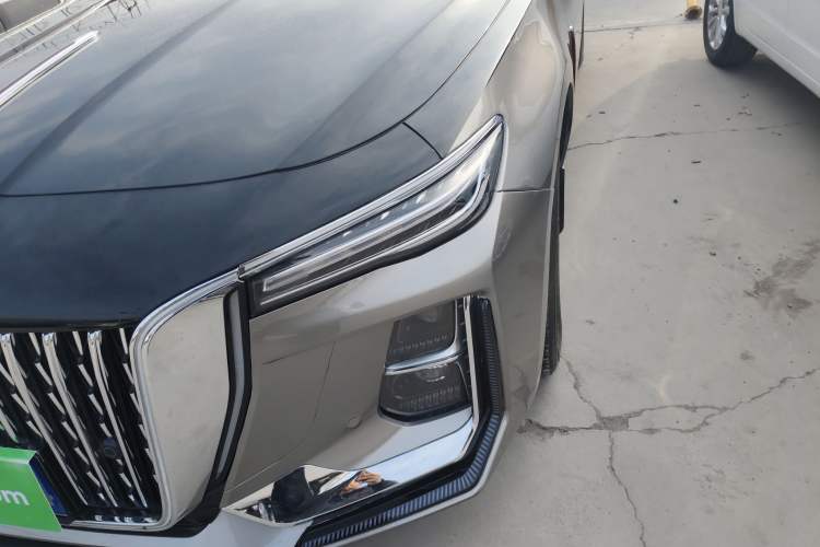 Used Hongqi H5 2025 1.5T DCT Qiyun 500 000th Unit Commemorative Edition Left Front Headlight