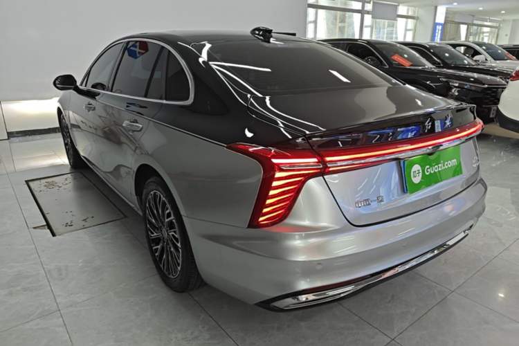 Used Hongqi H5 2025 2.0T Automatic Flag Edition – 500 000 Units Commemorative Version Rear Left 45 Deg