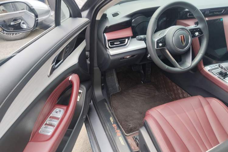 Used Hongqi H5 2025 1.5T DCT Qiyun 500 000th Unit Commemorative Edition Driver Seat