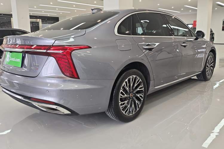 Used Hongqi H5 2025 2.0T Automatic Flag Edition – 500 000 Units Commemorative Version Exterior 4