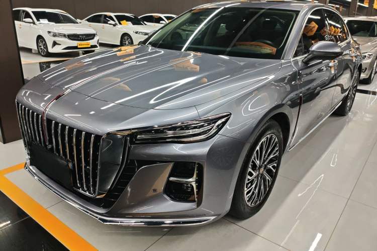 Used Hongqi H5 2025 2.0T Automatic Flag Edition – 500 000 Units Commemorative Version Guazi used car, China used car export, Used car for sale, Used cars, Cheapest cars for sale