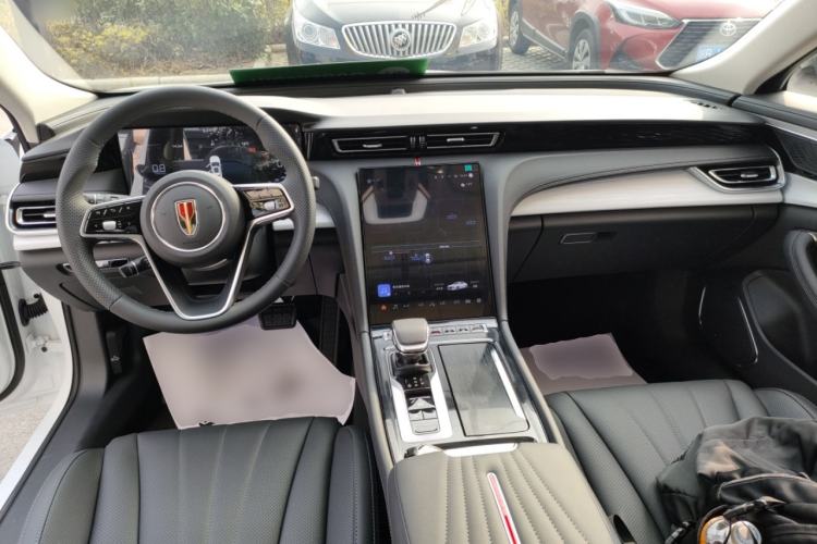 Used Hongqi H5 2025 1.5T DCT Qiyun 500 000th Unit Commemorative Edition Interior 2