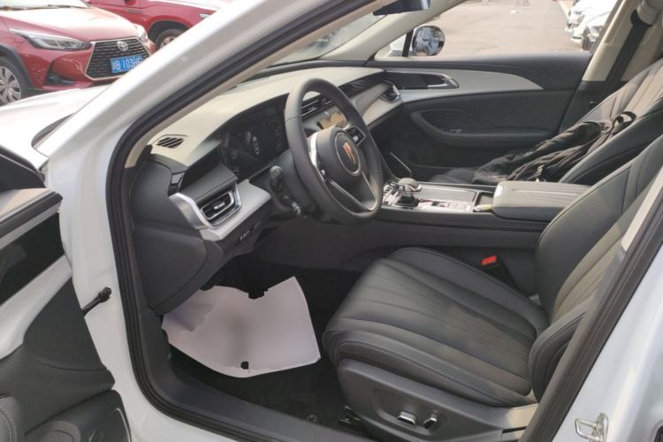 Used Hongqi H5 2025 1.5T DCT Qiyun 500 000th Unit Commemorative Edition Interior 3