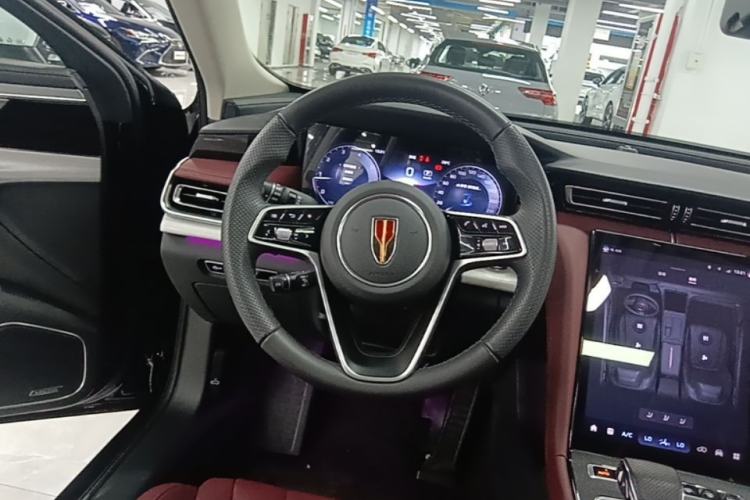 Used Hongqi H5 2025 2.0T Automatic Flag Edition – 500 000 Units Commemorative Version Steering Wheel