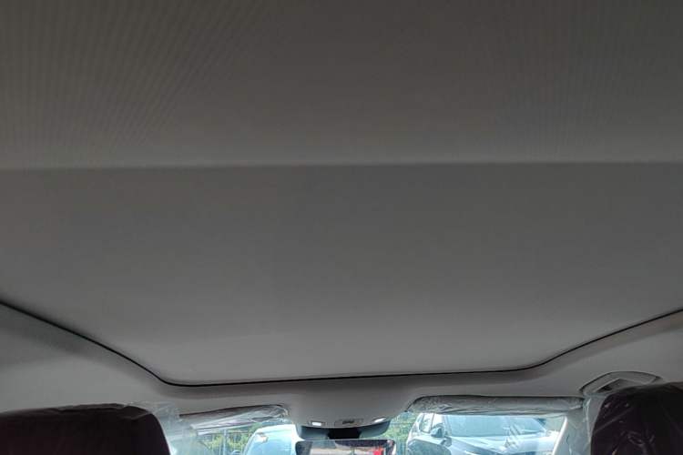 Used Hongqi H5 2026 Model 1.5T DCT Qi Yun Pro Edition Headliner