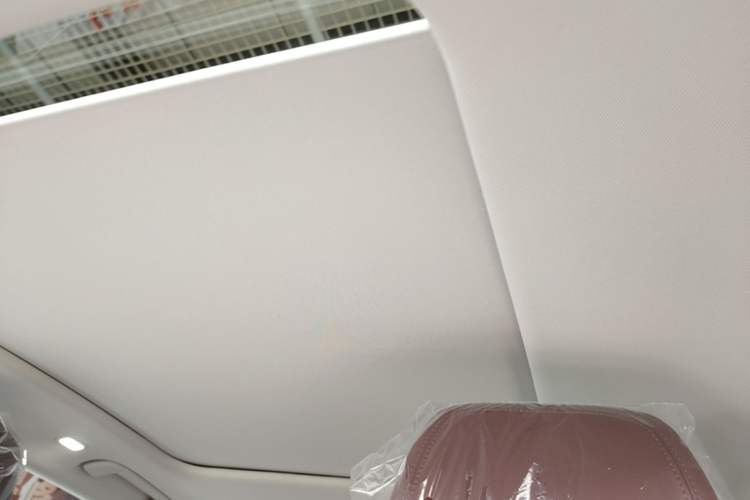 Used Hongqi H5 2026 Model 2.0T Automatic Qi Chang Pro Edition Headliner