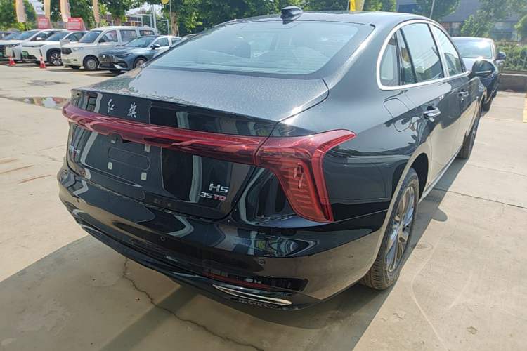 Used Hongqi H5 2026 Model 1.5T DCT Qi Yun Pro Edition Rear Right 45 Deg