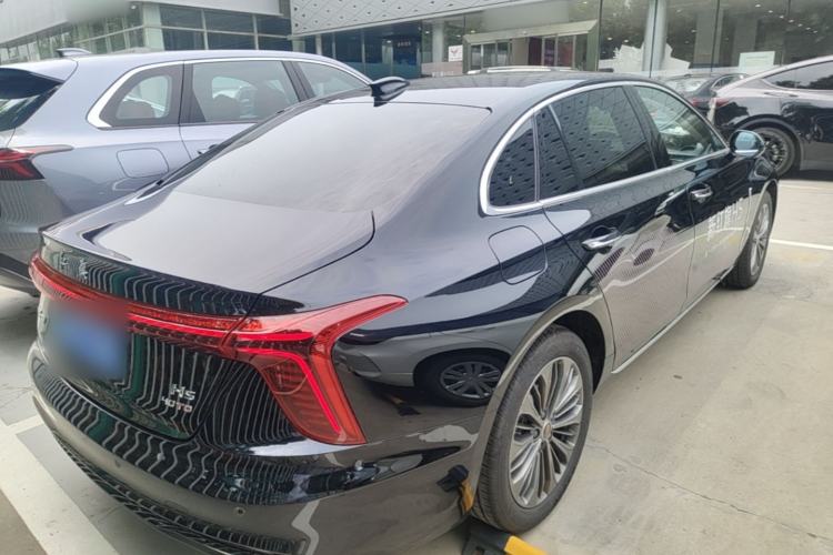 Used Hongqi H5 2026 Model 2.0T Automatic Qi Ling Pro Edition Rear Right 45 Deg