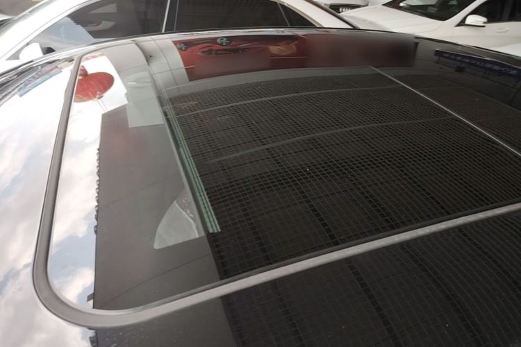 Used Hongqi H5 2026 Model 2.0T Automatic Qi Chang Pro Edition Roof