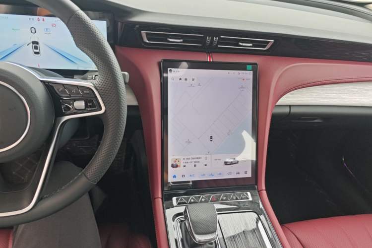 Used Hongqi H5 PHEV 2025 130 Super Hybrid Version Audio And AC Panel