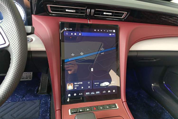 Used Hongqi H5 PHEV 2025 130 Super Hybrid Version Audio And AC Panel