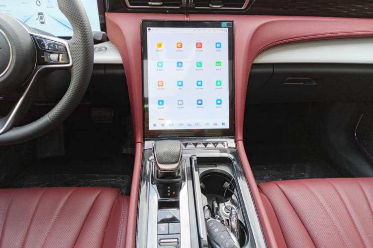 Used Hongqi H5 PHEV 2025 130 Super Hybrid Version Audio And AC Panel