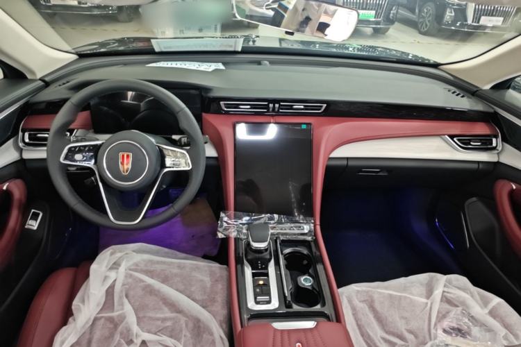 Used Hongqi H5 PHEV 2025 170 Super Hybrid Version Center Console