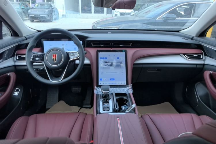 Used Hongqi H5 PHEV 2025 130 Super Hybrid Version Center Console