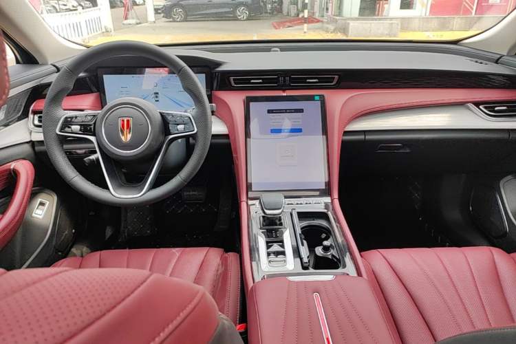 Used Hongqi H5 PHEV 2025 130 Super Hybrid Version Center Console
