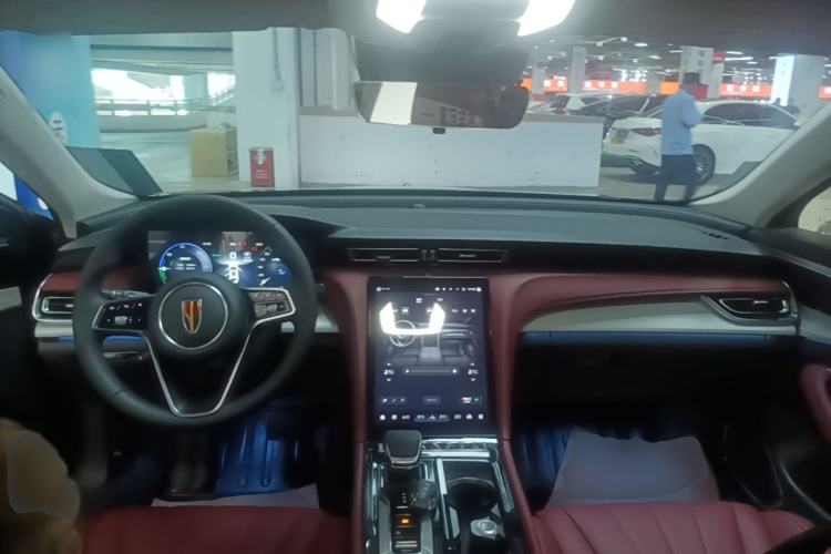 Used Hongqi H5 PHEV 2025 170 Super Hybrid Version Center Console