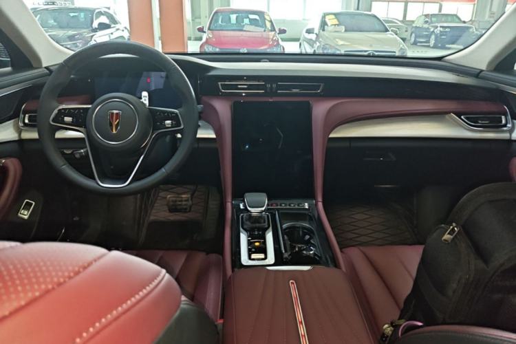 Used Hongqi H5 PHEV 2025 130 Super Hybrid Version Center Console