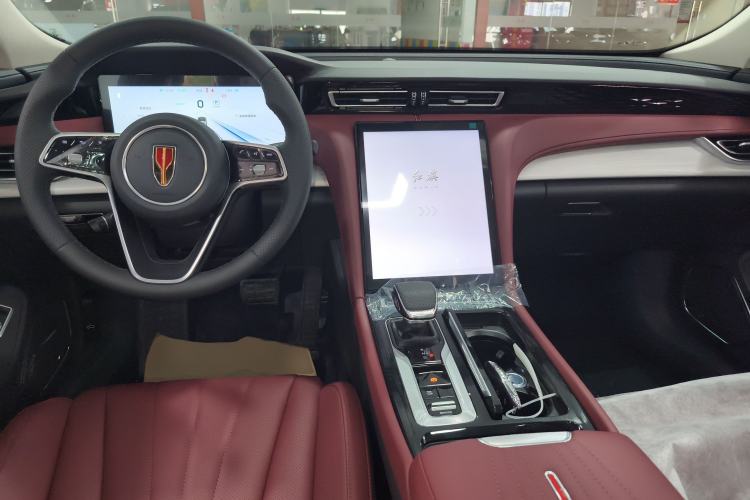 Used Hongqi H5 PHEV 2025 130 Super Hybrid Version Center Console
