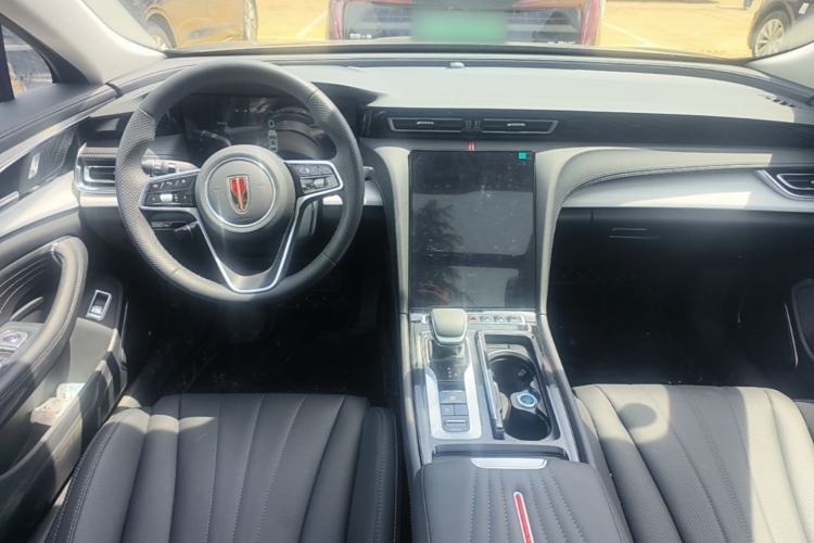 Used Hongqi H5 PHEV 2025 130 Super Hybrid Version Center Console