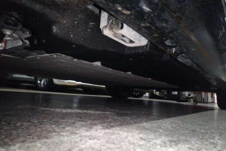 Used Hongqi H5 PHEV 2025 170 Super Hybrid Version Chassis Front Left